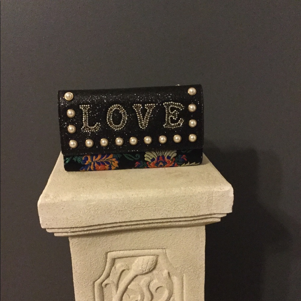 Clutch purse